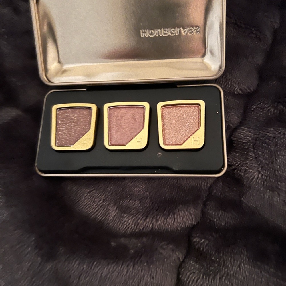Hourglass eyeshadow palette